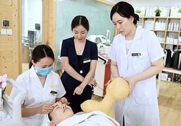皮肤管理师证书如何考取？证书考了有什么用？国家认可吗