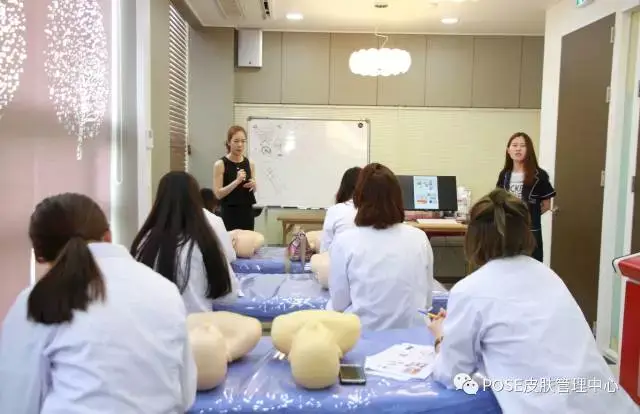 为什么韩国本土的韩式皮肤管理会引发美妆界的热潮?不靠仪器仅靠手法与产品!(图1)